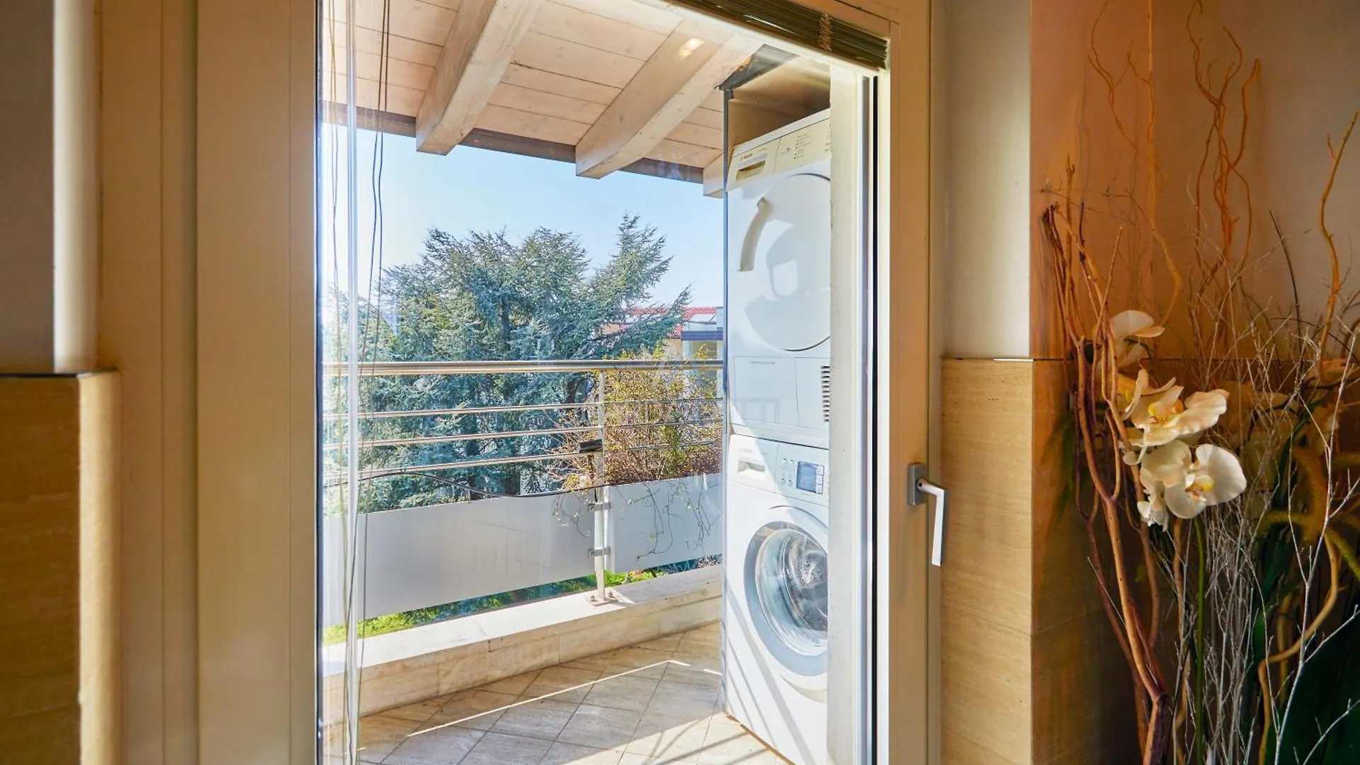 King Loft - Attico Vista Lago Sirmione